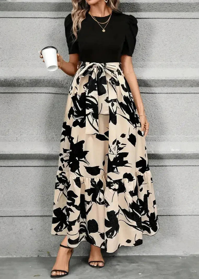 Astrid - Elegant Maxi Dress