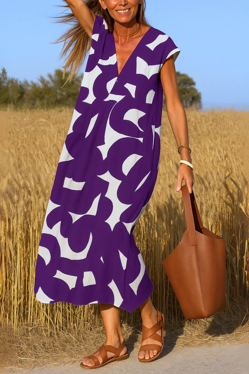 Valerie | Fluid Dress with V-Neck
