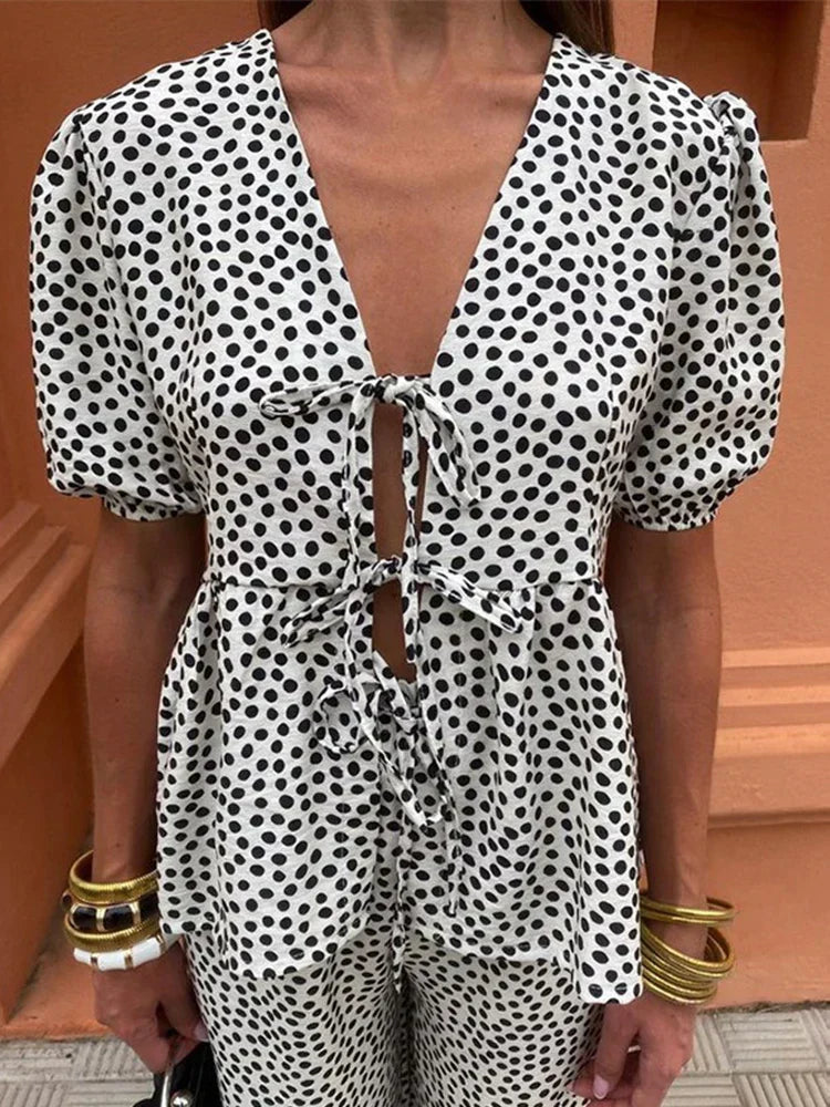 Lisa – Loose-Fit Elegant Set