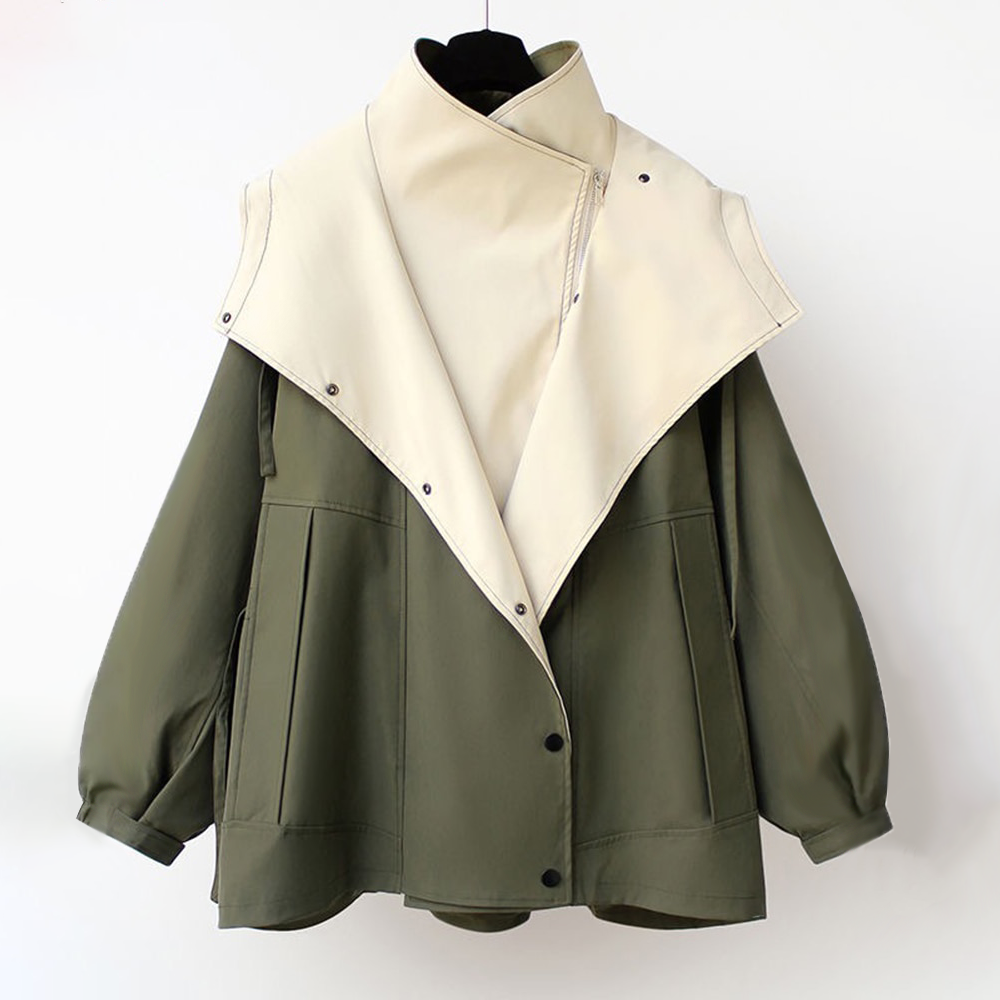 NATI | Dual-Layer Hooded Jacket with Snap and Zipper Closure