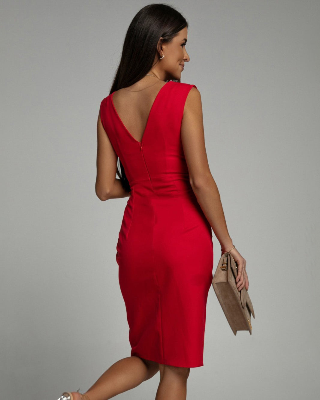 Anna | Fitted Dress with V-Neck and Slit