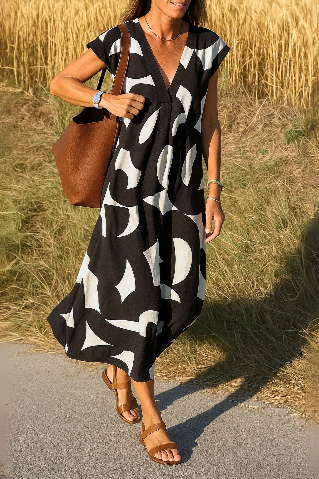 Valerie | Fluid Dress with V-Neck