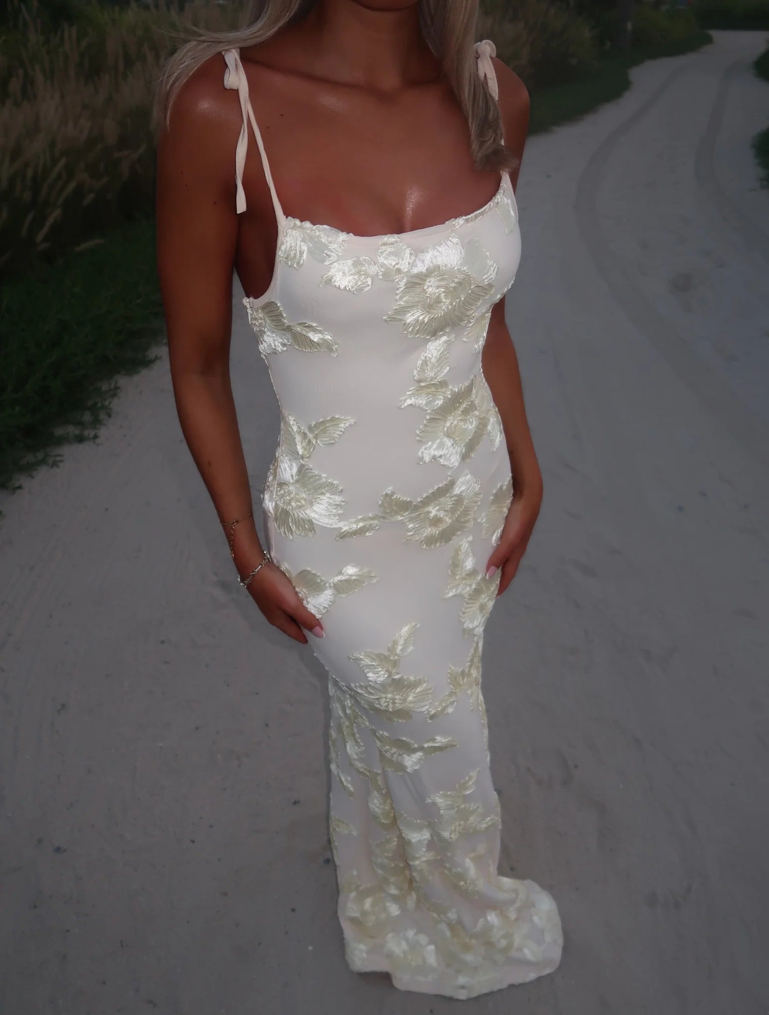 Lily Flora Maxi Dress