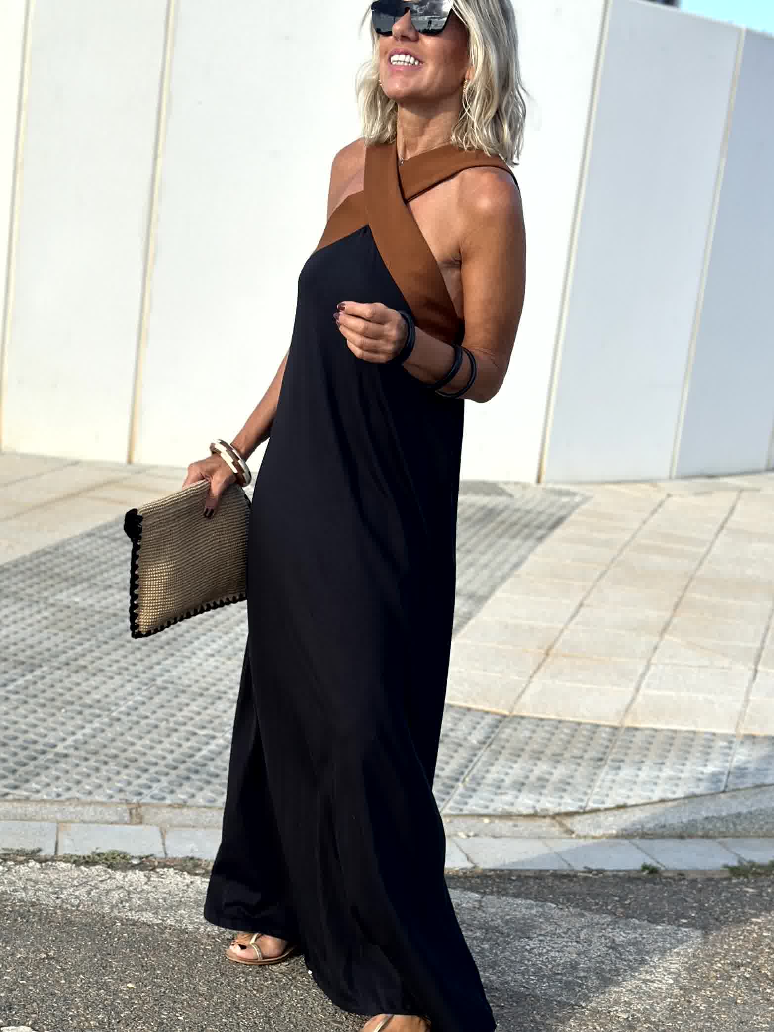 Sienna | Elegant Dress with Open Back and Trendy Crossed Neckline