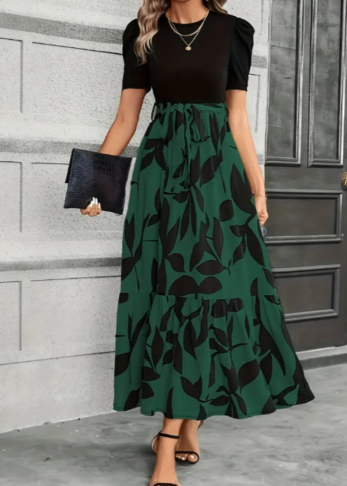 Astrid - Elegant Maxi Dress