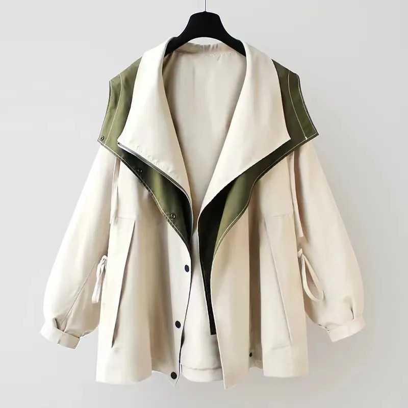 NATI | Dual-Layer Hooded Jacket with Snap and Zipper Closure