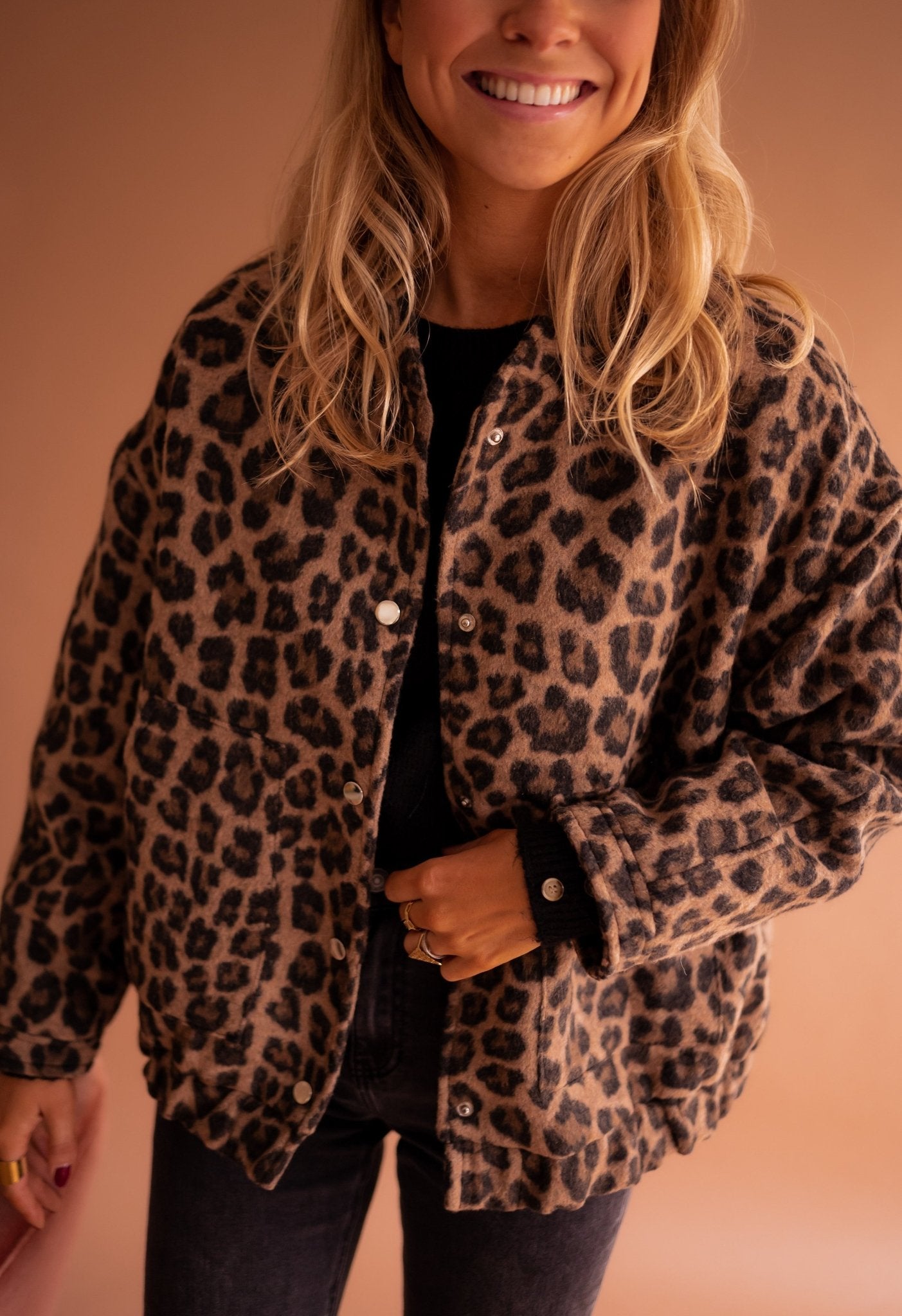 SOFÍA | Bold Leopard Print Jacket
